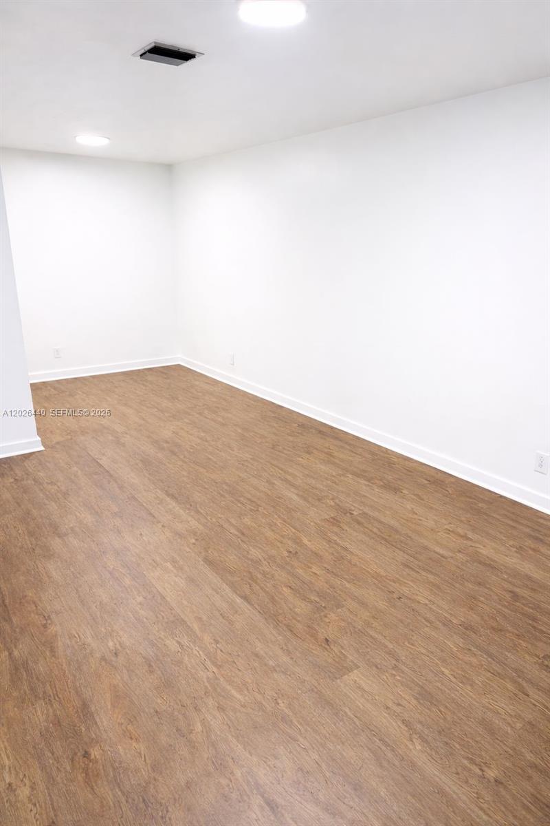 L D C ESTATES - Residential Lease