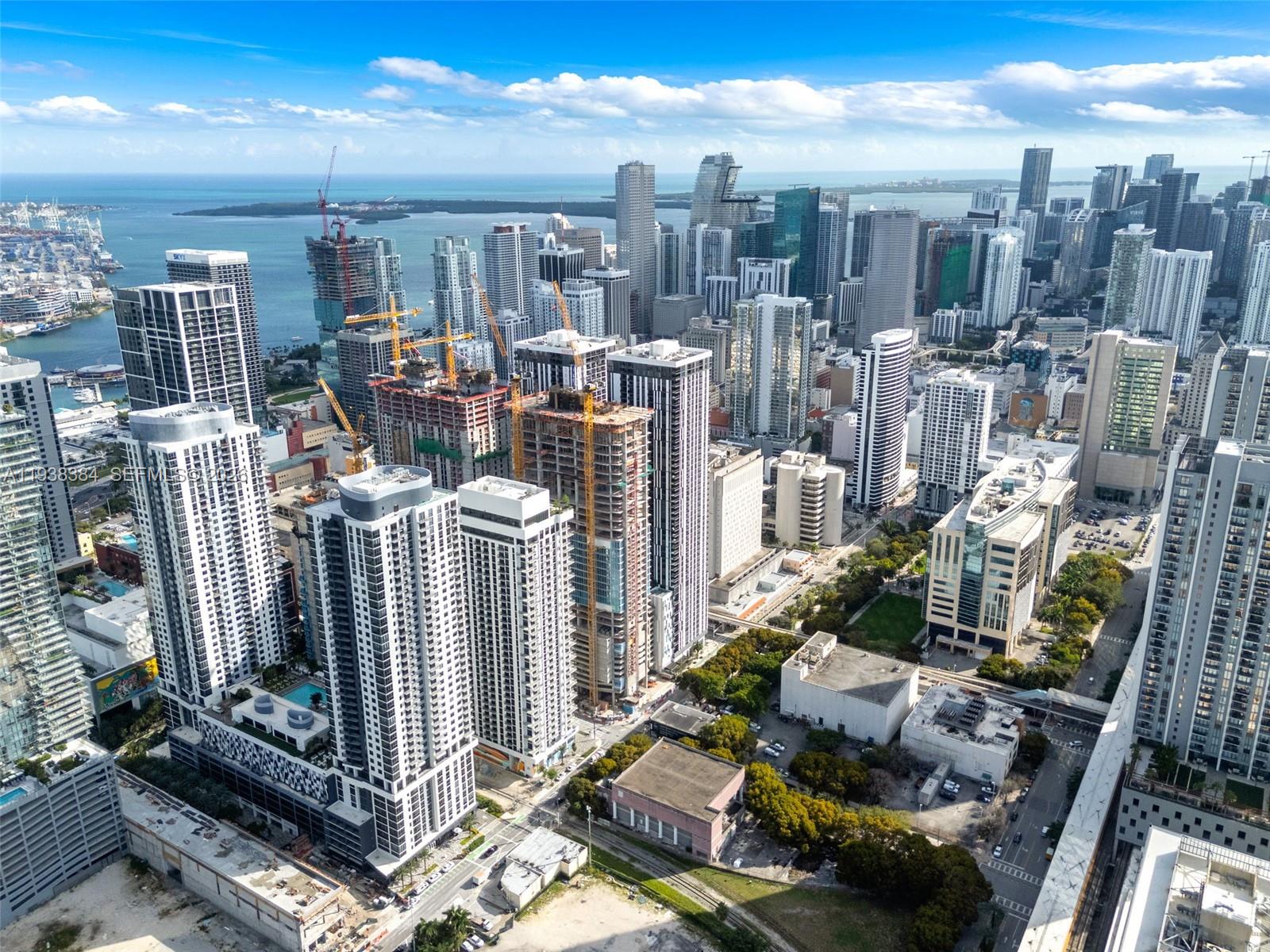 The Crosby Unit 1607 - Residential