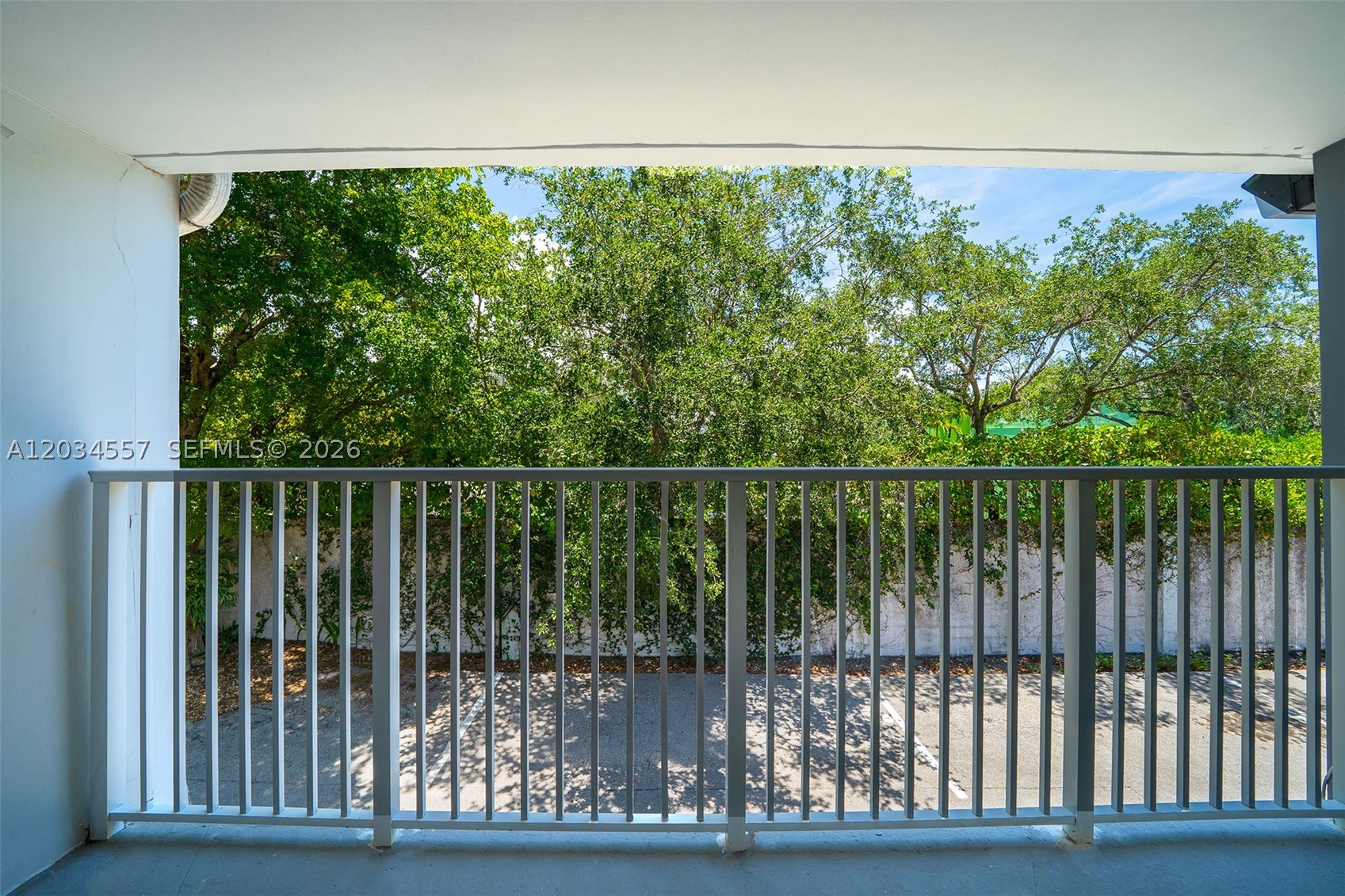 GROVE TOWNHOUSES CONDO - Residential