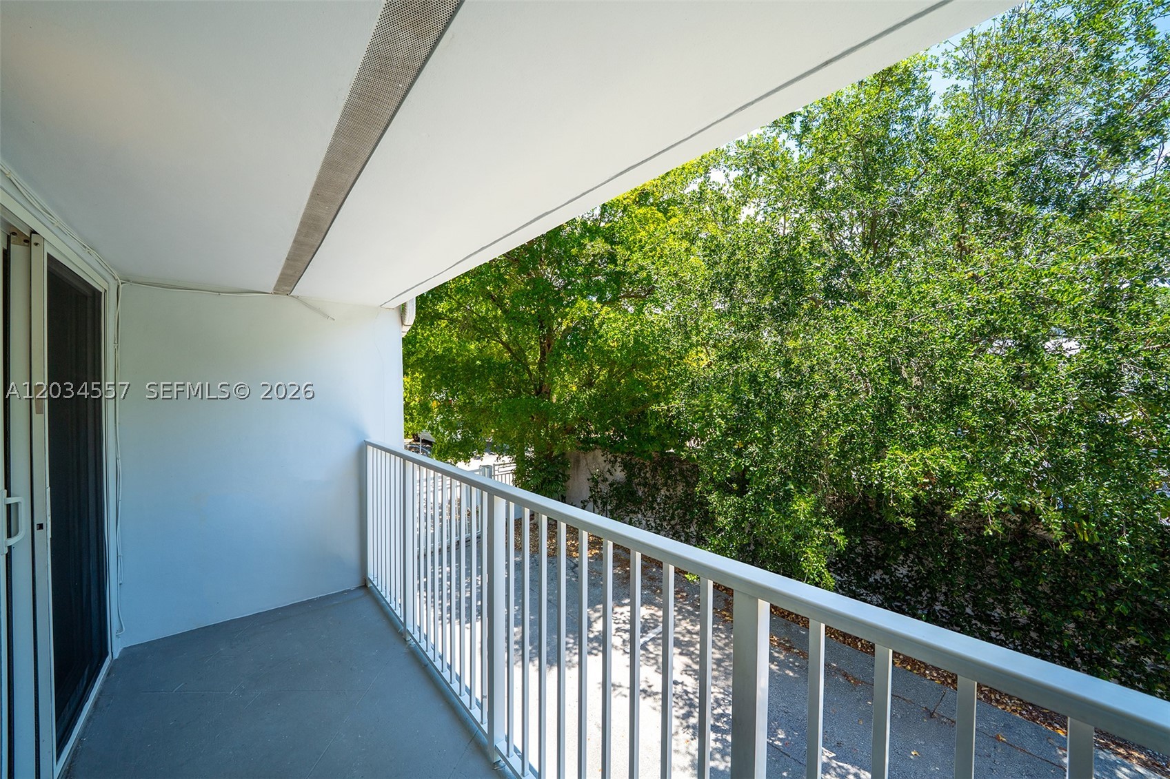 GROVE TOWNHOUSES CONDO - Residential
