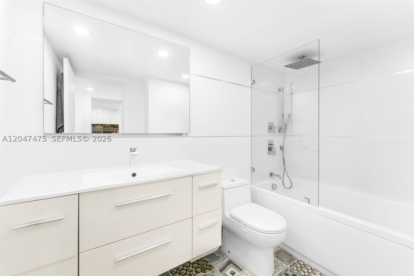 COSTA BRAVA CONDO - Residential