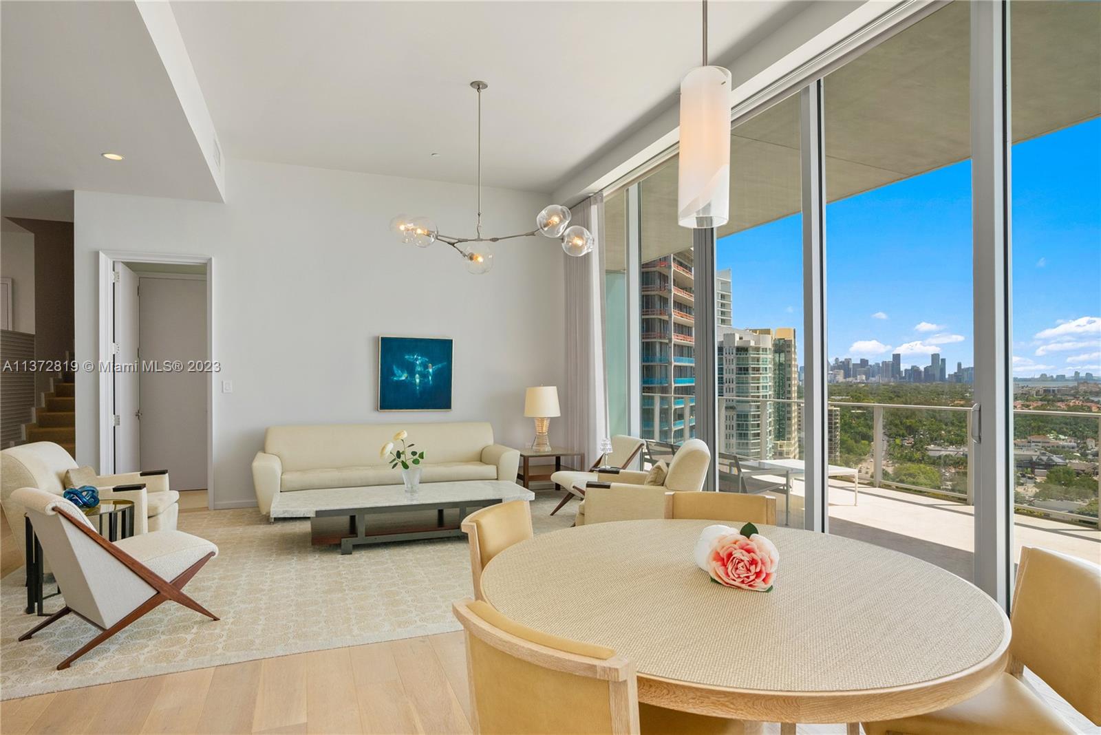 DINNER KEY - Residential