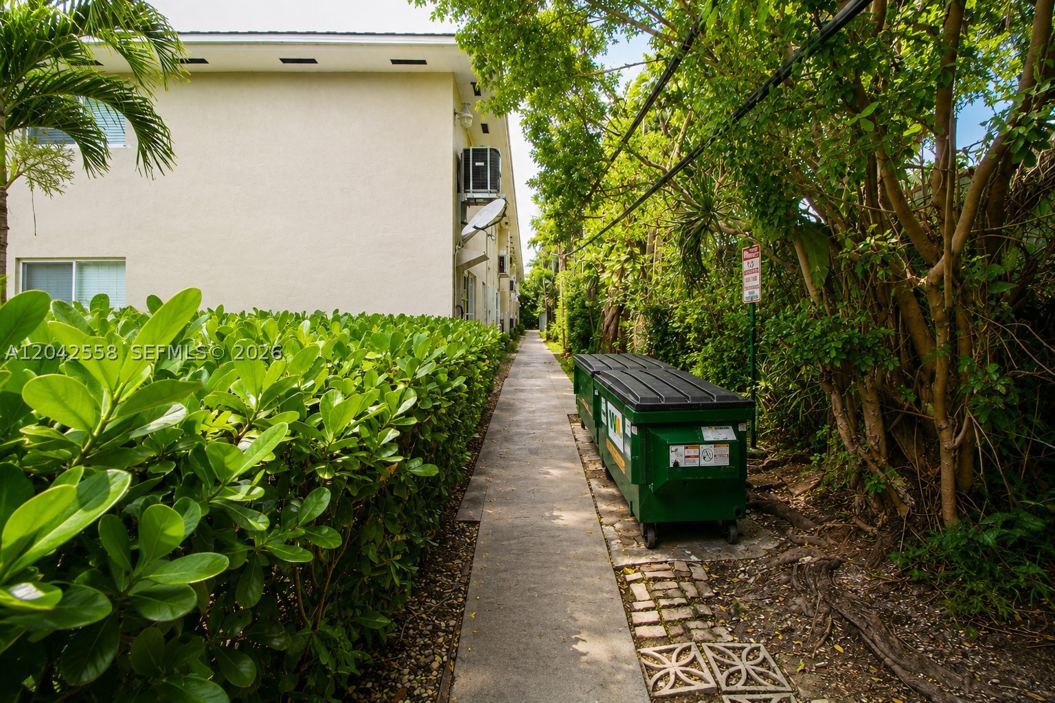 EDGEWATER OF CORAL GABLES - Residential