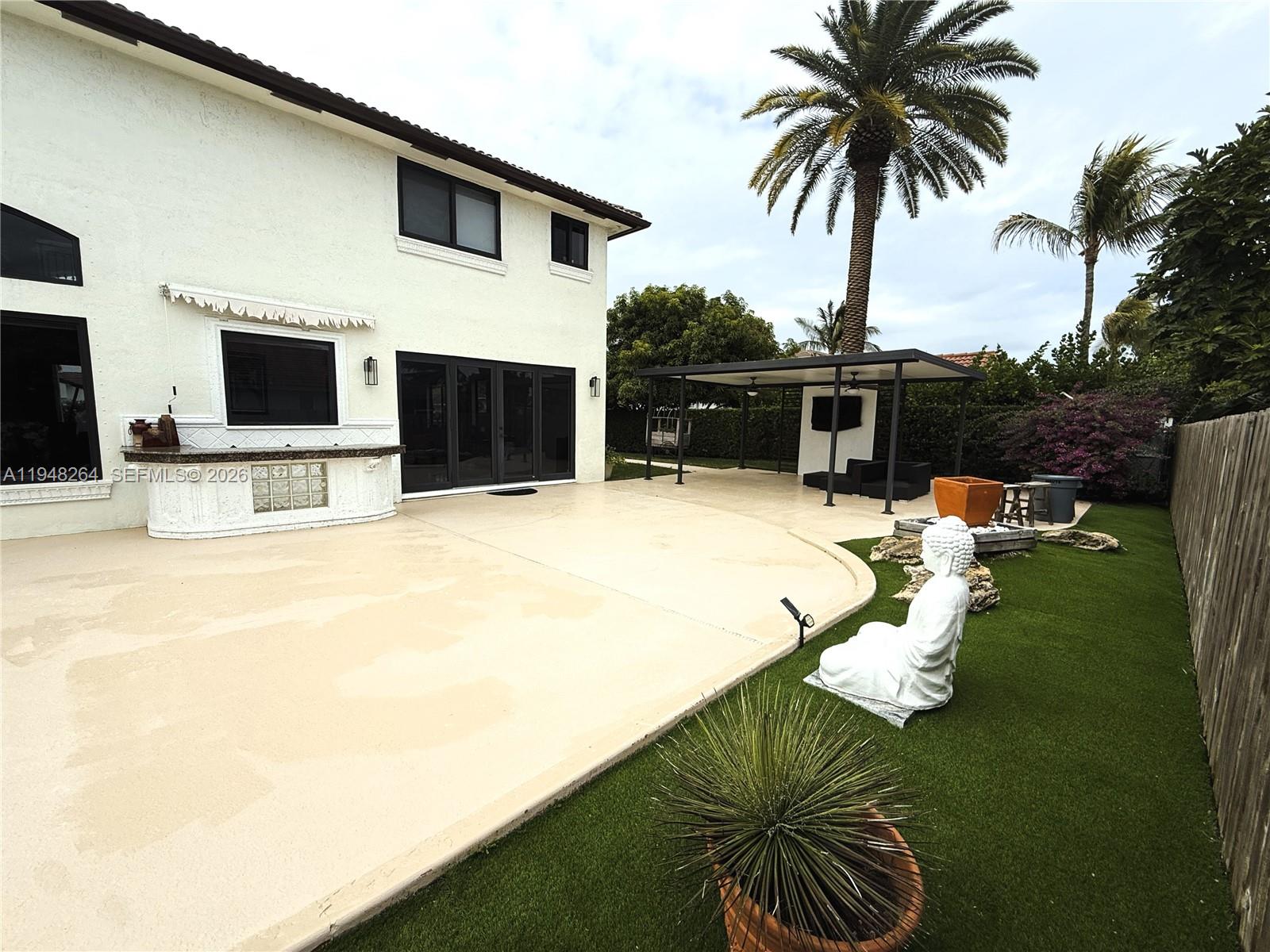 KARINA ESTATES - Residential