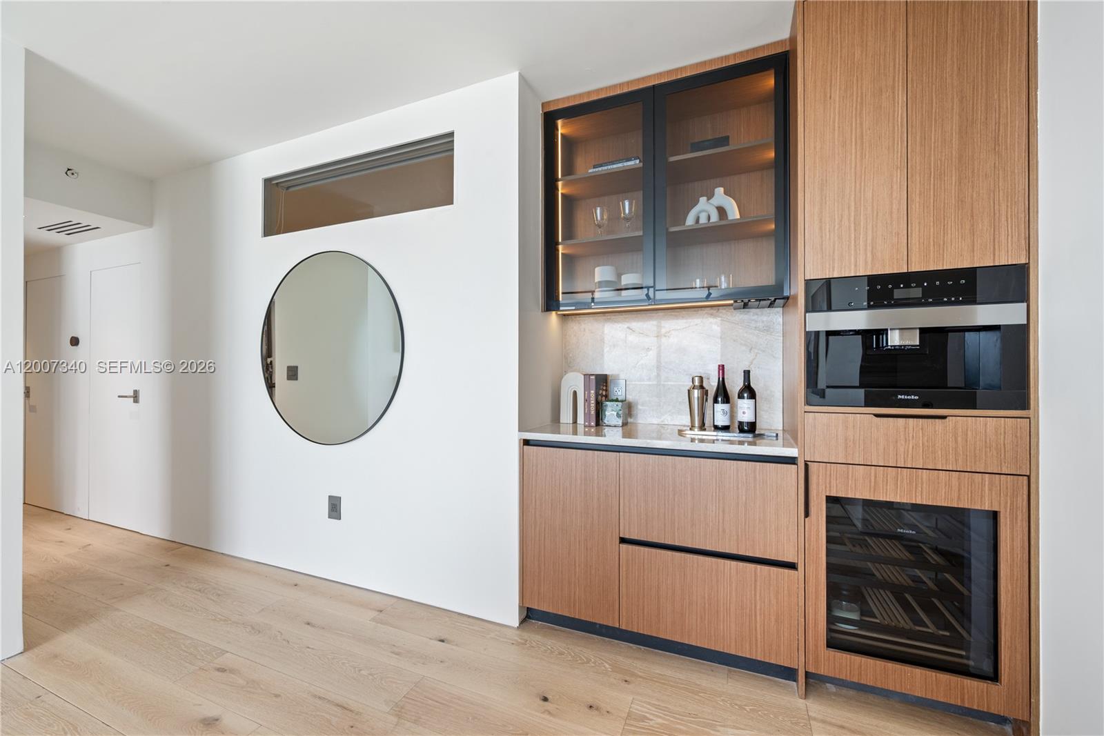 AKOYA CONDO - Residential