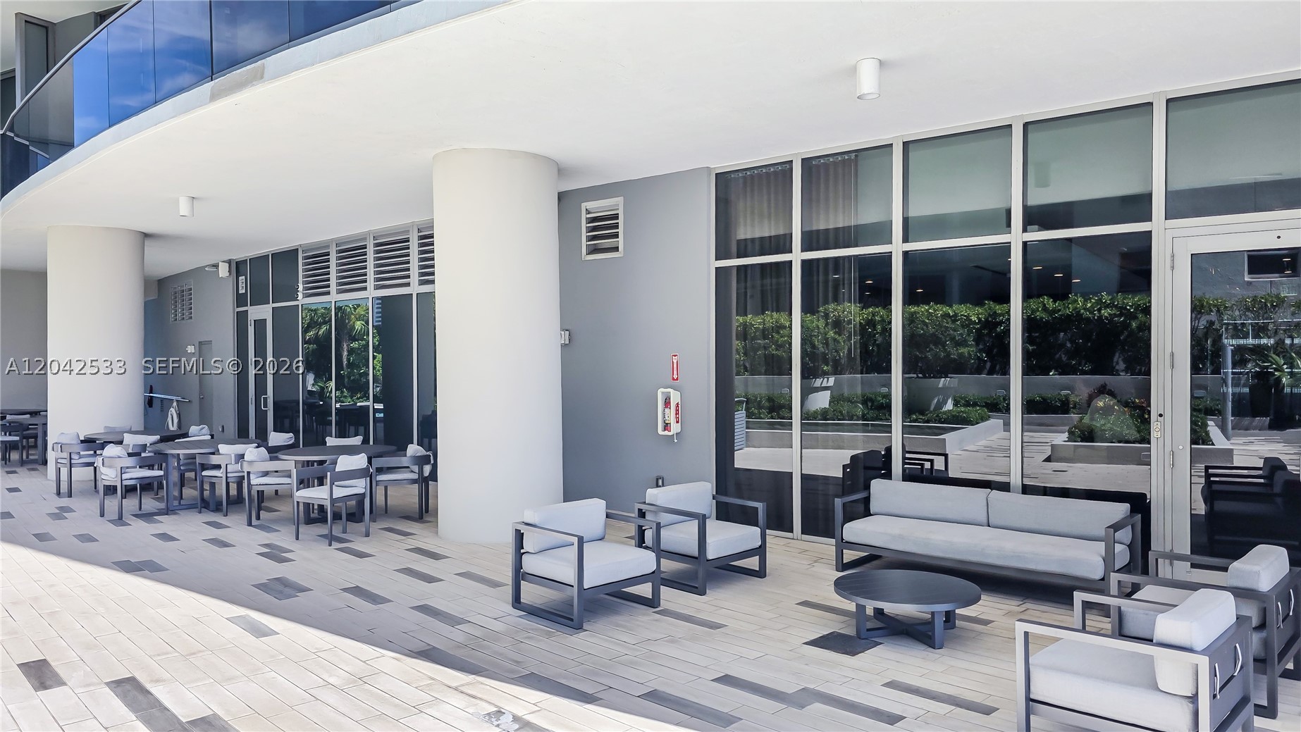 ARIA ON THE BAY CONDO - Residential