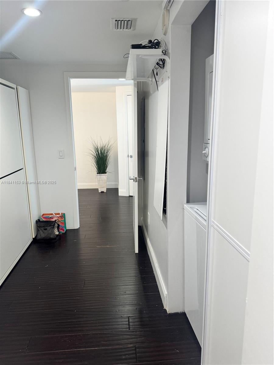 JADE BEACH CONDO - Residential