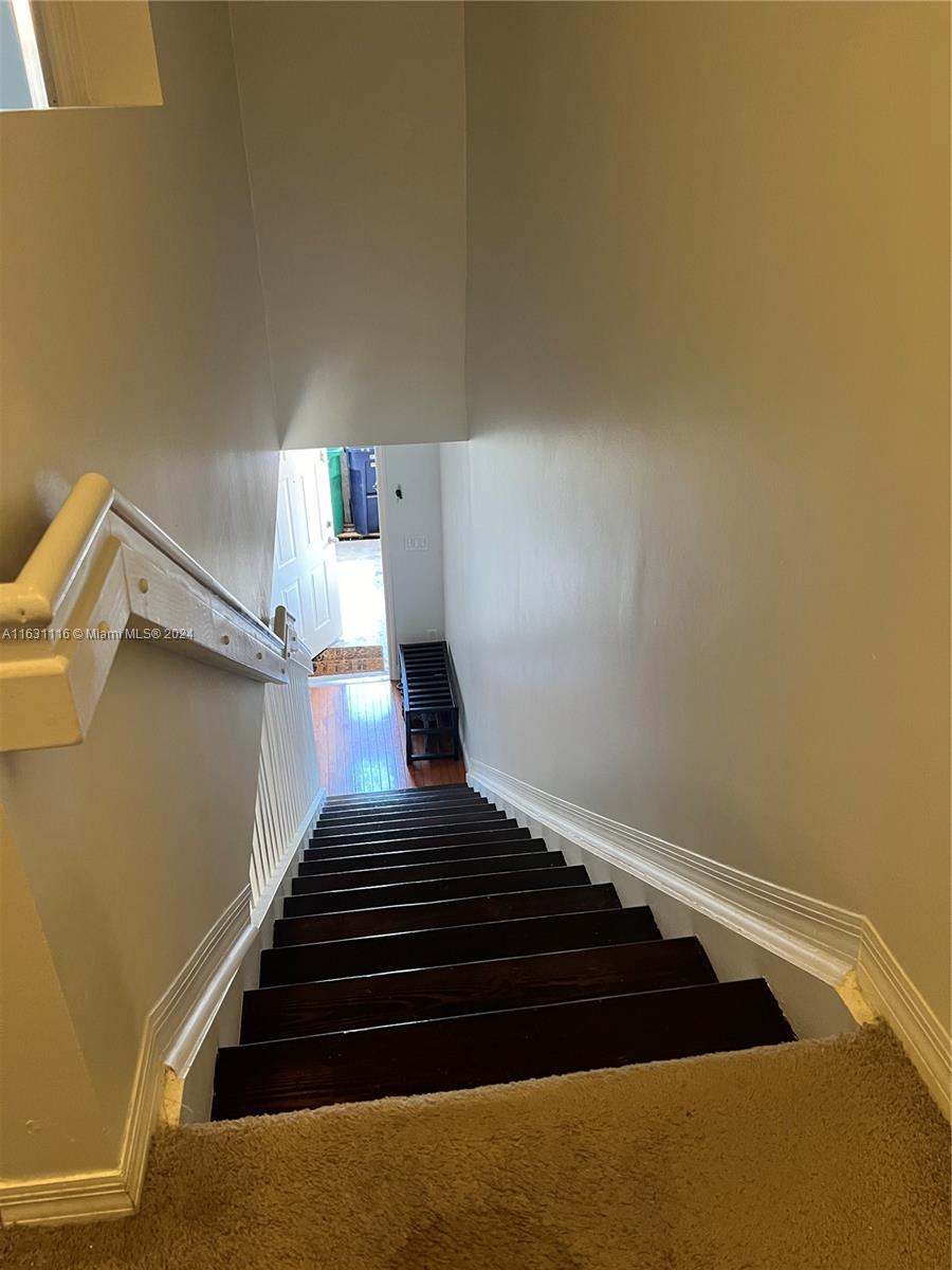 PARK PLACE AT KINGS MEADO - Residential Lease