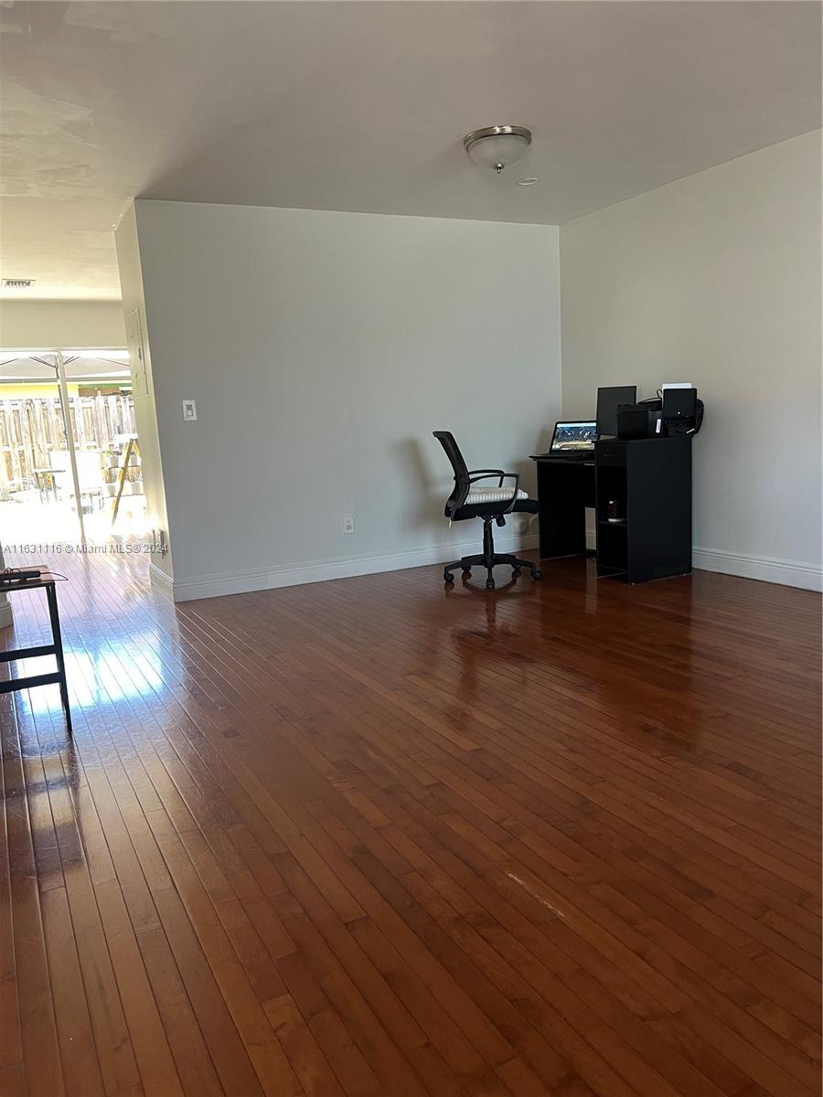 PARK PLACE AT KINGS MEADO - Residential Lease