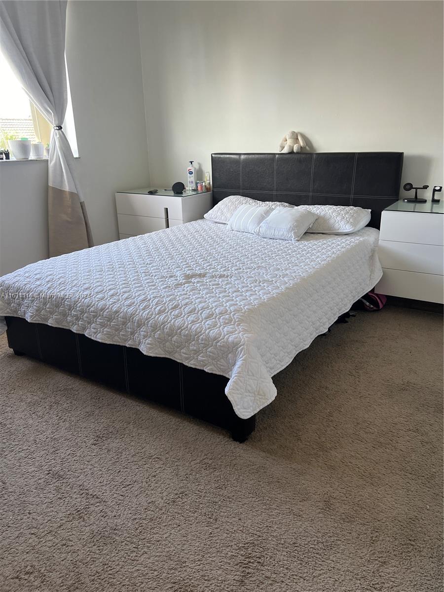 PARK PLACE AT KINGS MEADO - Residential Lease