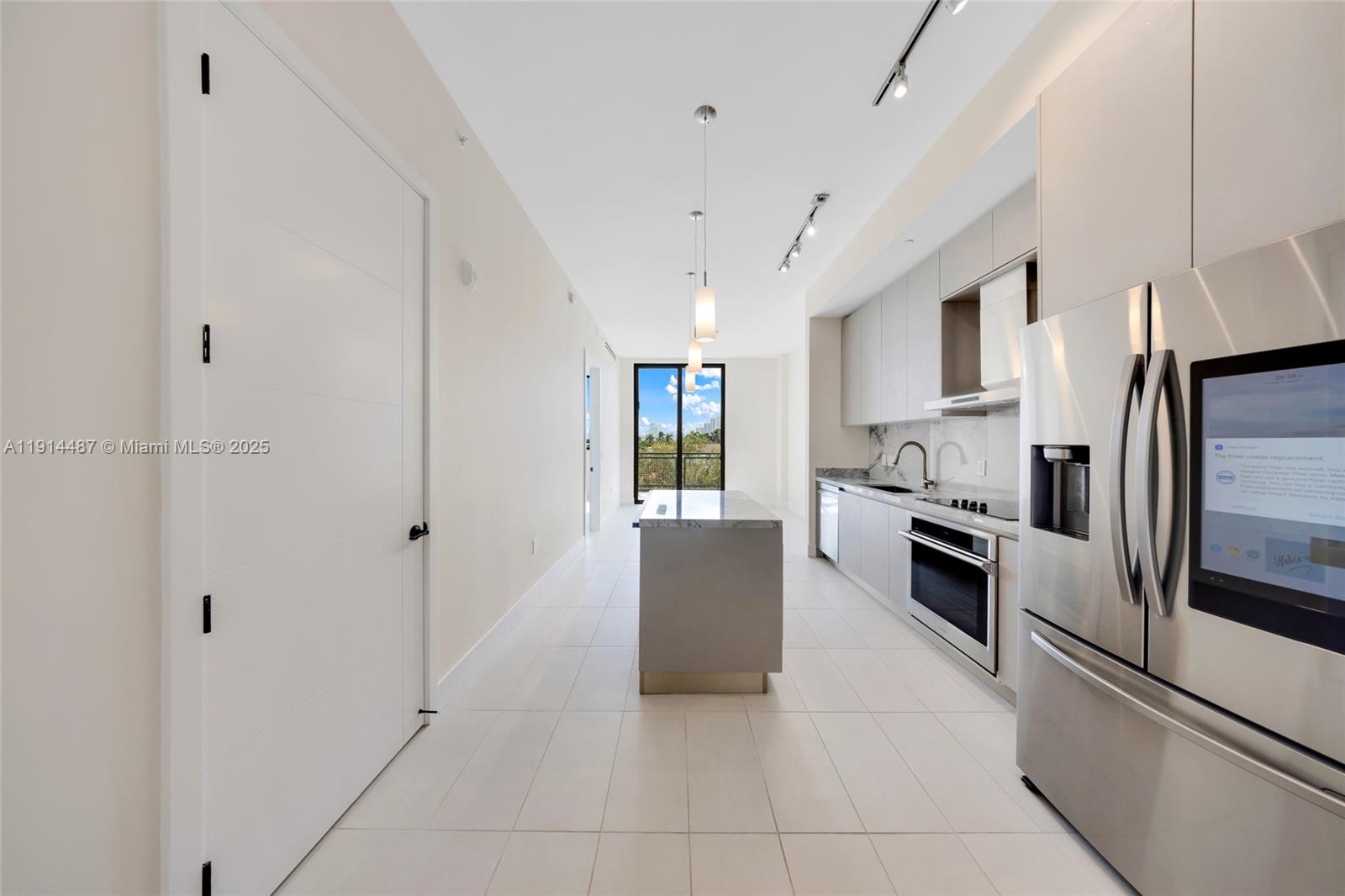 LINCOLN SUB - Residential