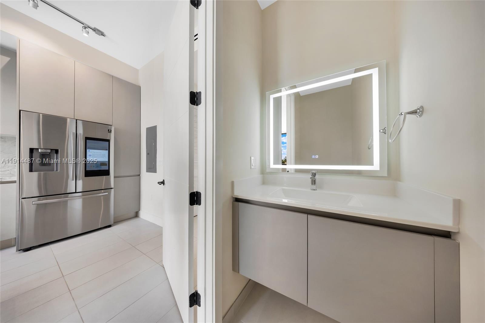 LINCOLN SUB - Residential