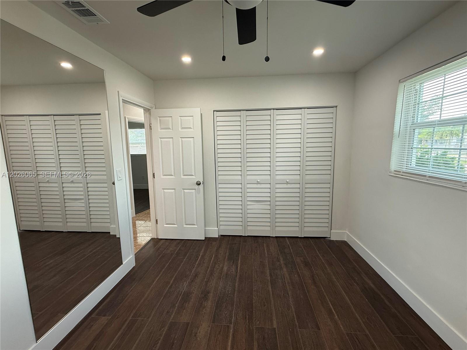 SO MIAMI HEIGHTS ADDN V - Residential Lease