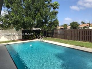 HOMEWOOD LAKES SEC D - Residential Lease