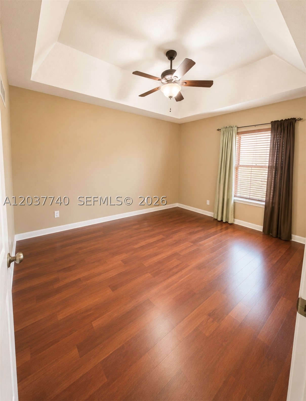 PARK LAKES SEC 2 - Residential Lease