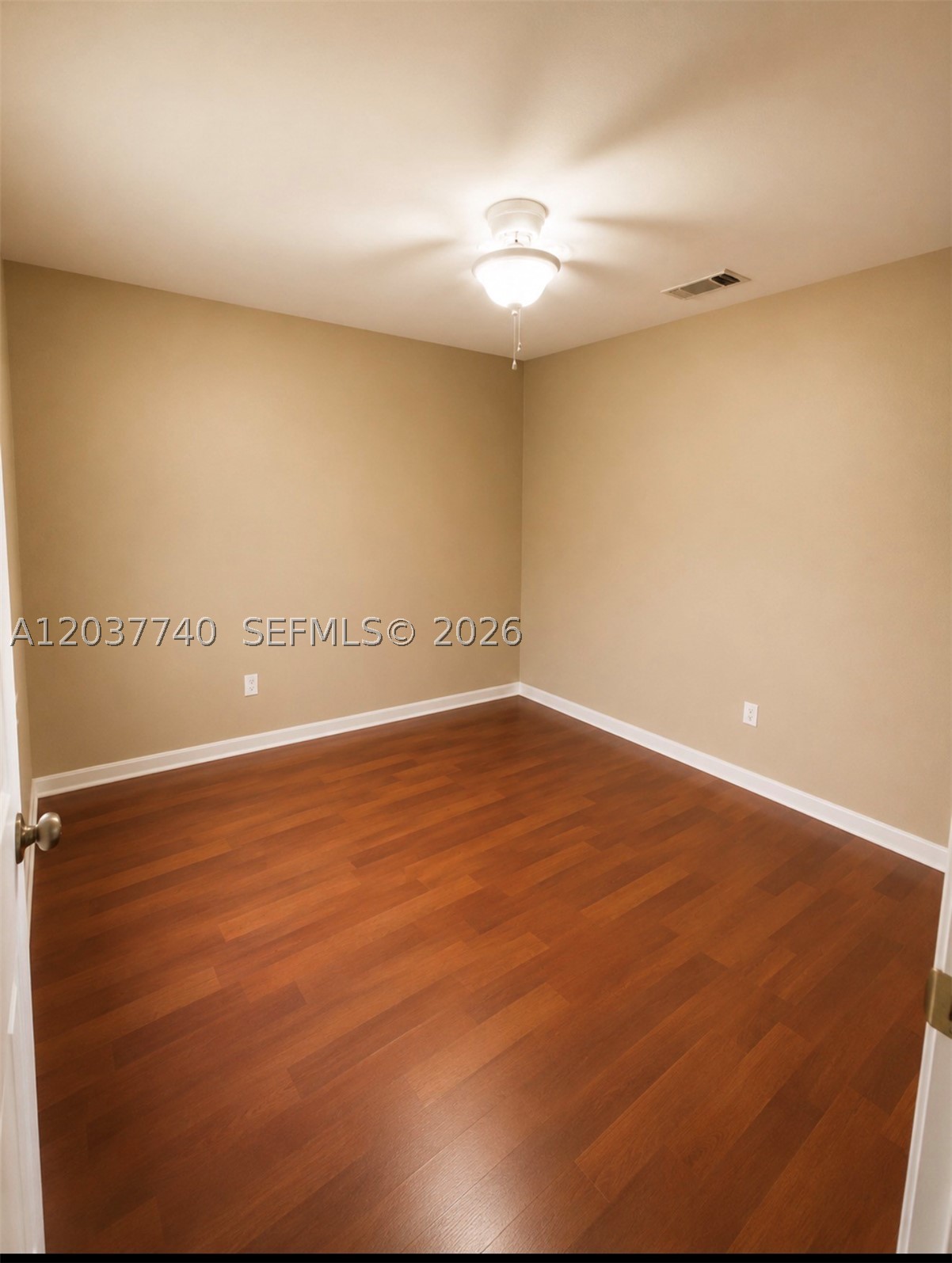 PARK LAKES SEC 2 - Residential Lease