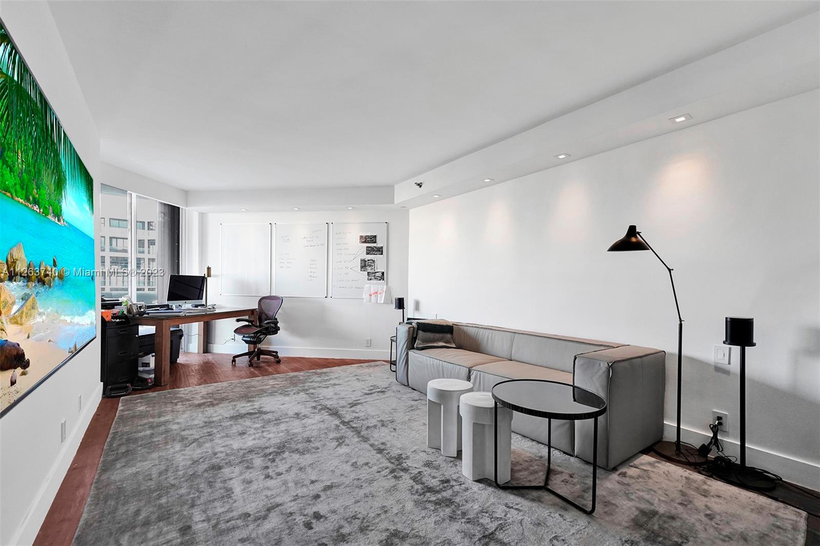 3000 ISL BLVD WILLIAMS IS - Residential