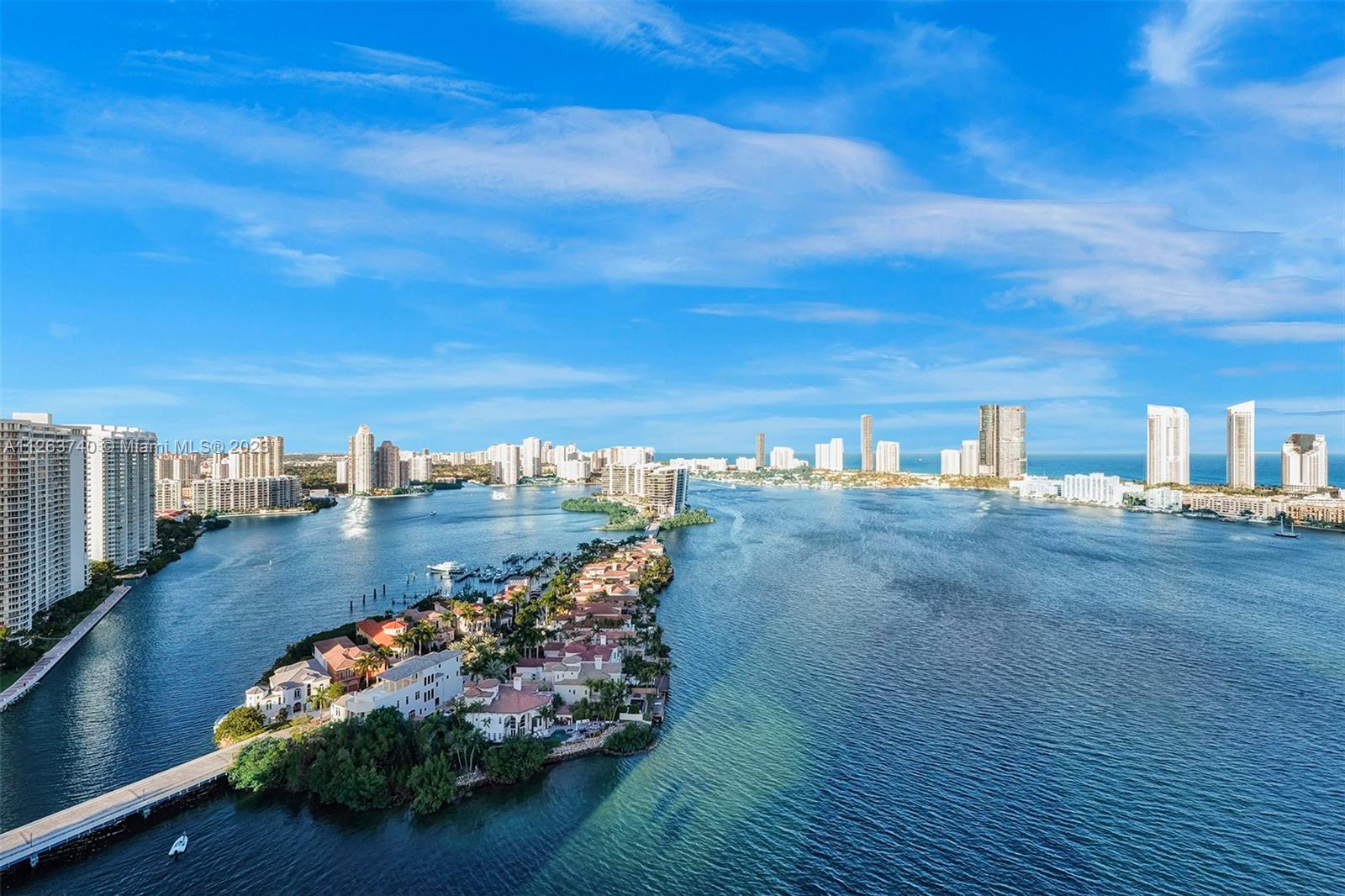 3000 ISL BLVD WILLIAMS IS - Residential
