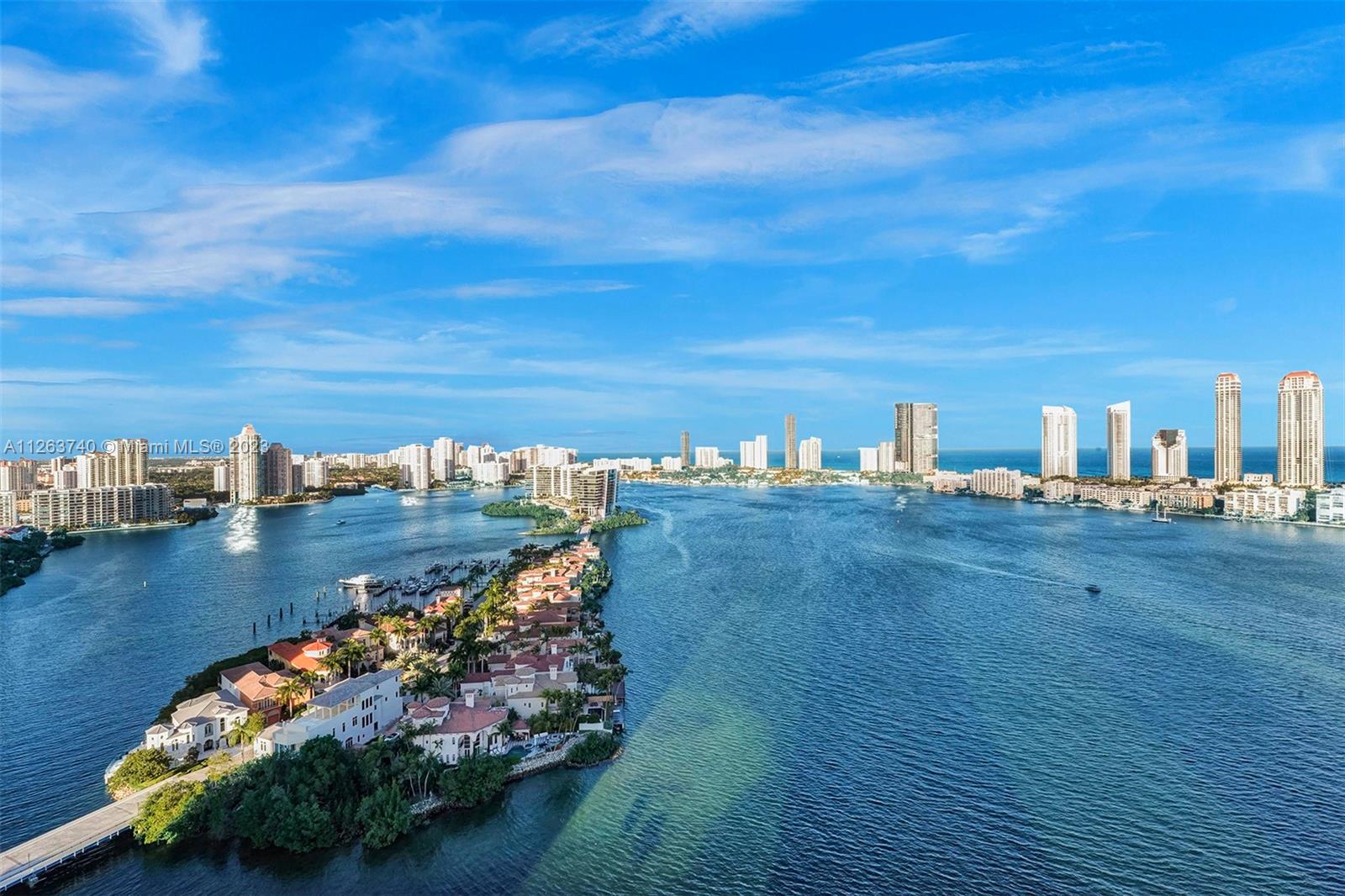 3000 ISL BLVD WILLIAMS IS - Residential