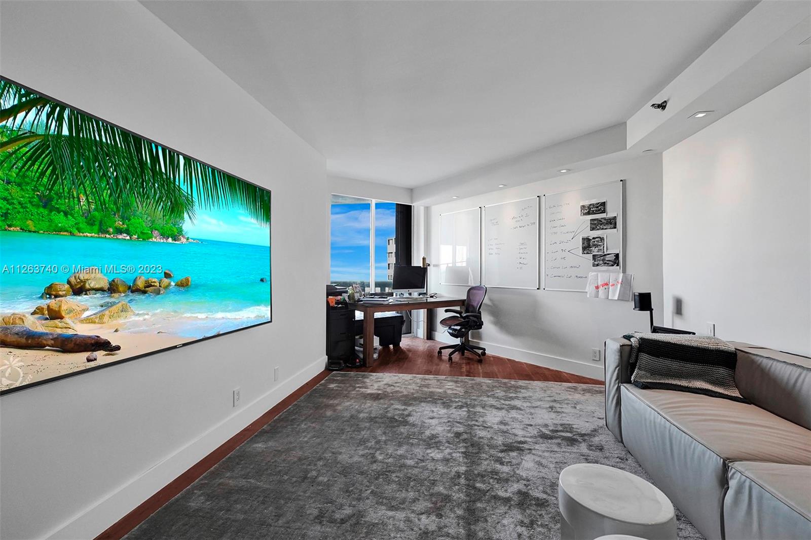 3000 ISL BLVD WILLIAMS IS - Residential