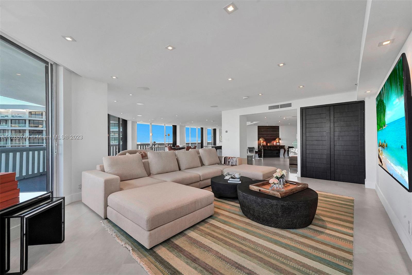 3000 ISL BLVD WILLIAMS IS - Residential