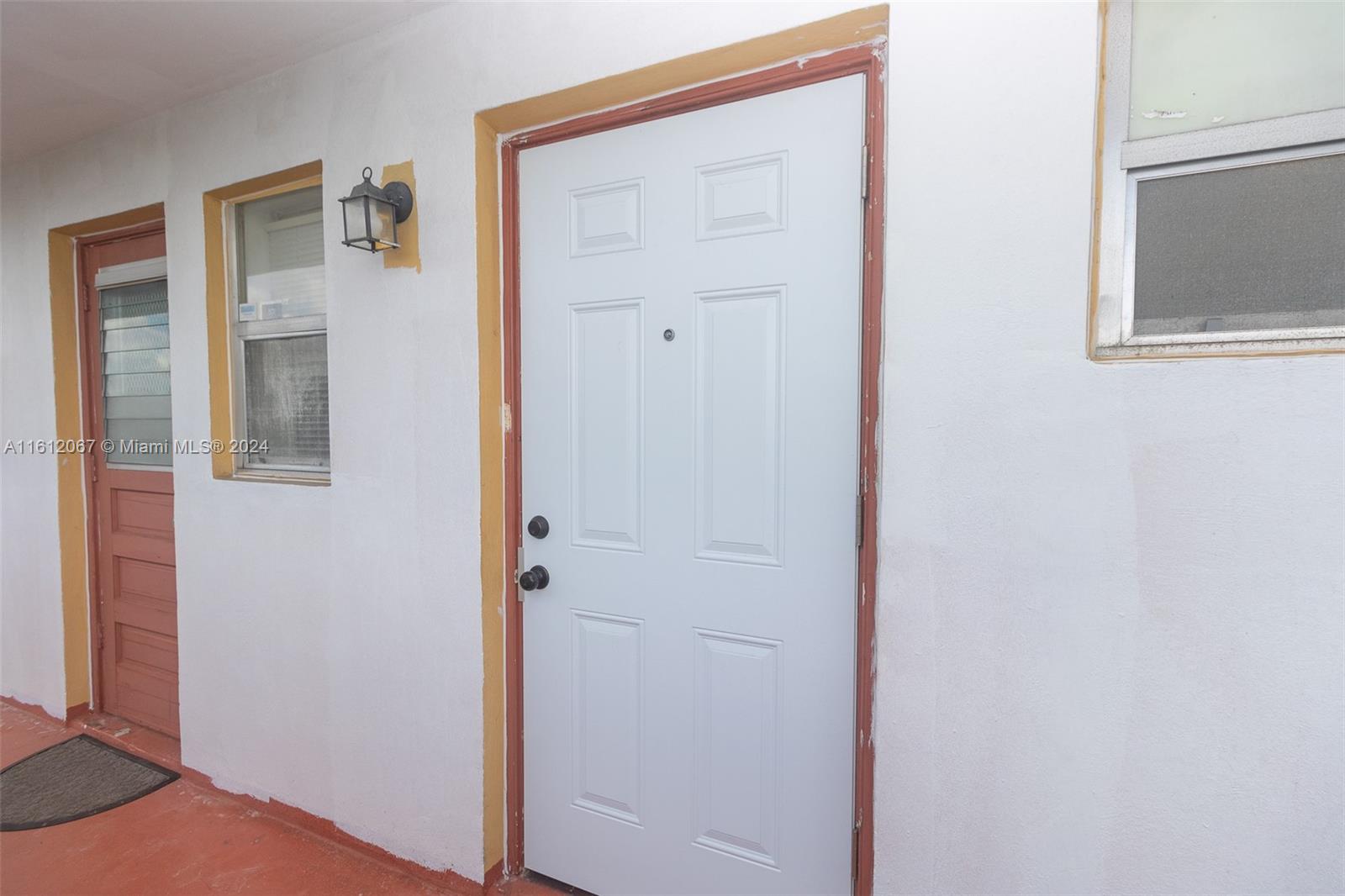 ROYAL OAKS CONDO - Residential Lease