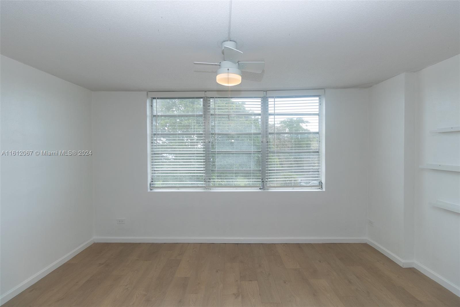 ROYAL OAKS CONDO - Residential Lease