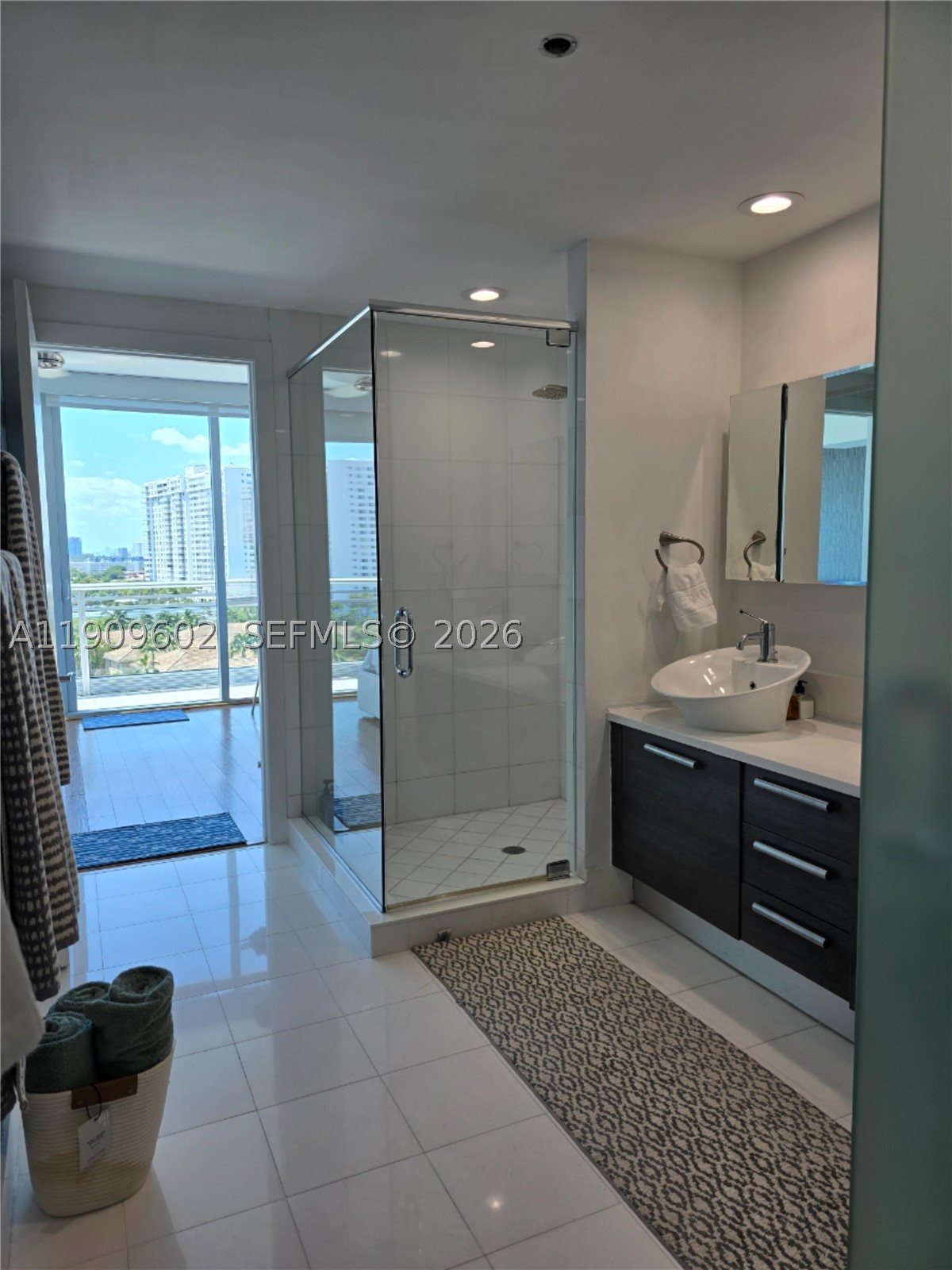 ARTECH RESIDENCES AT AVEN - Residential