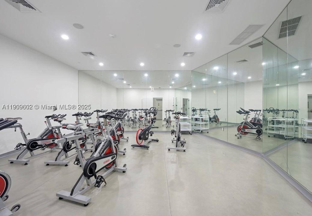 ARTECH RESIDENCES AT AVEN - Residential