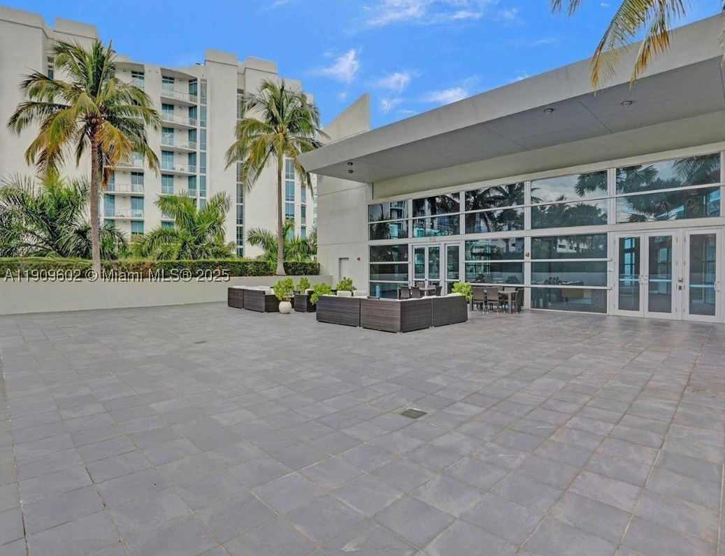 ARTECH RESIDENCES AT AVEN - Residential