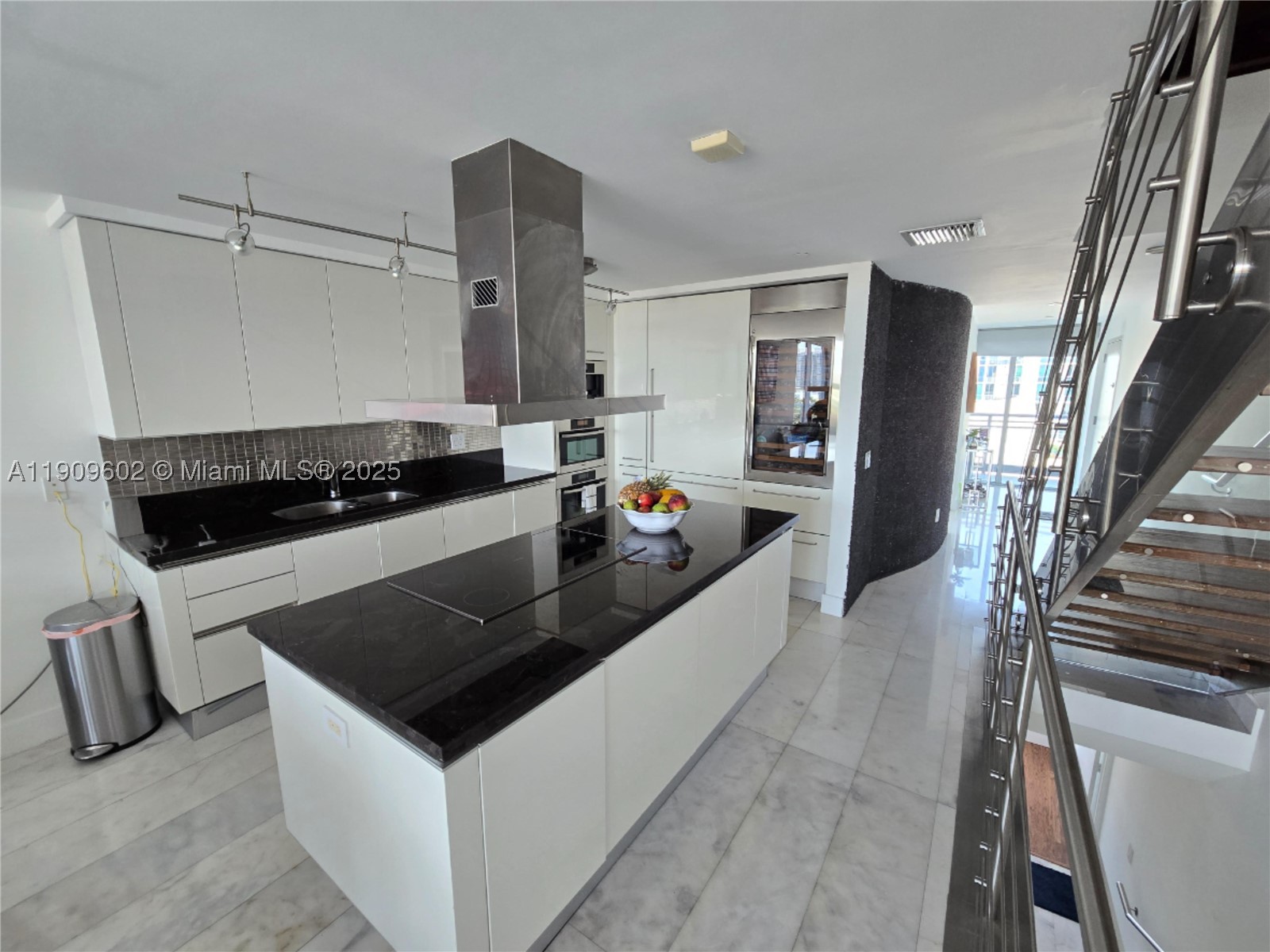 ARTECH RESIDENCES AT AVEN - Residential