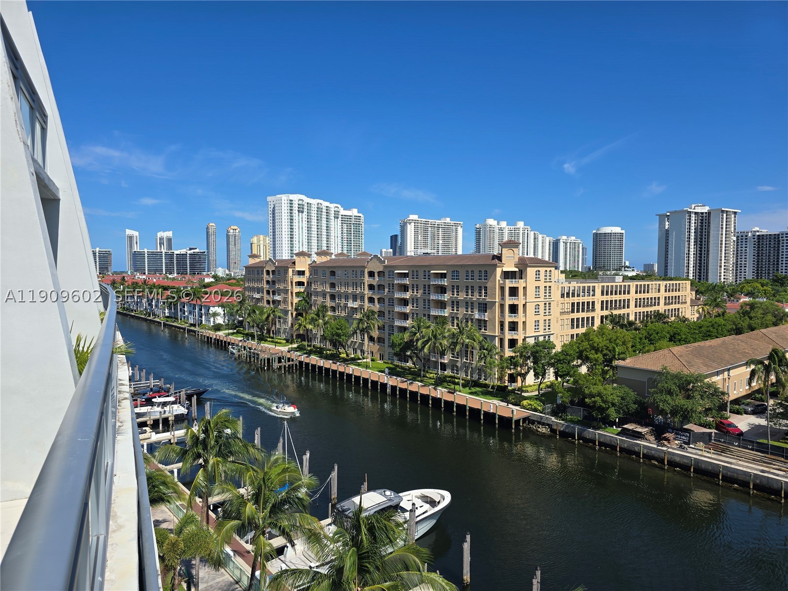 ARTECH RESIDENCES AT AVEN - Residential