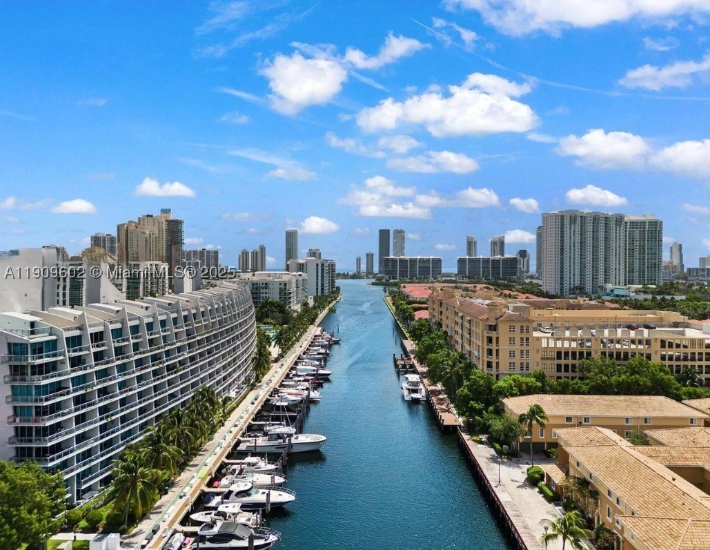 ARTECH RESIDENCES AT AVEN - Residential