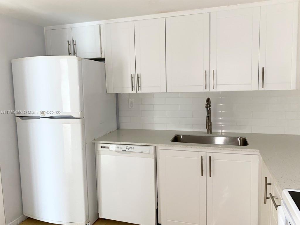 LAKE BEACH CLUB CONDO - Residential Lease