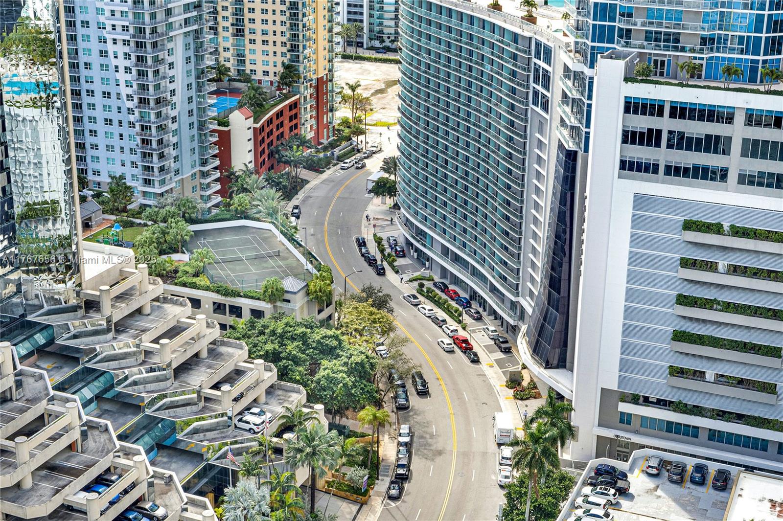 THE PLAZA 950 BRICKELL CON - Residential Lease