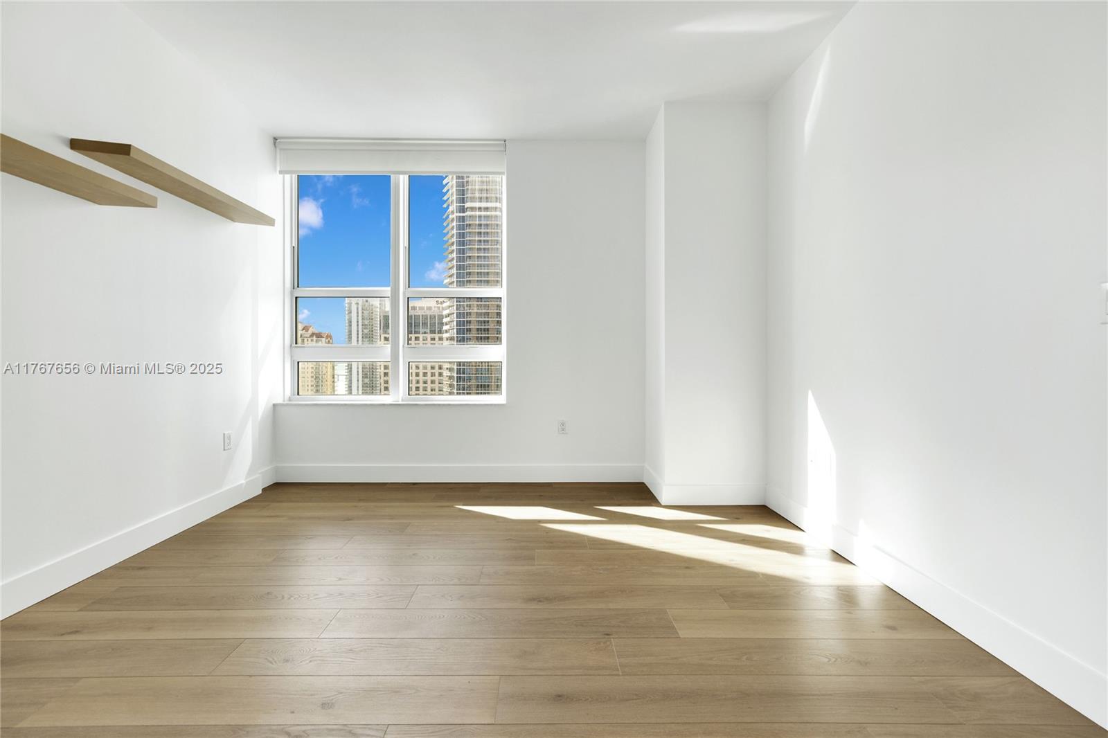 THE PLAZA 950 BRICKELL CON - Residential Lease