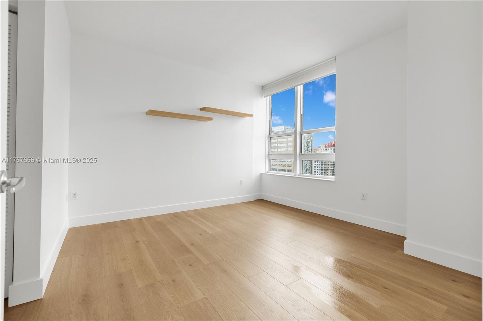 THE PLAZA 950 BRICKELL CON - Residential Lease