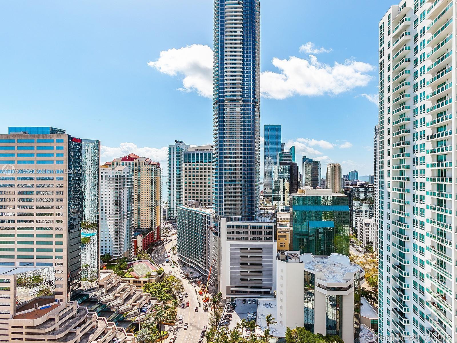 THE PLAZA 950 BRICKELL CON - Residential Lease