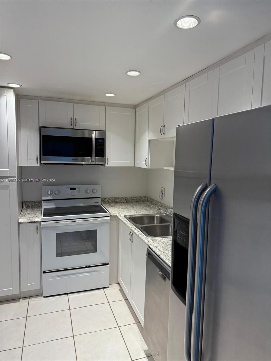 COASTAL TOWERS CONDO - Residential
