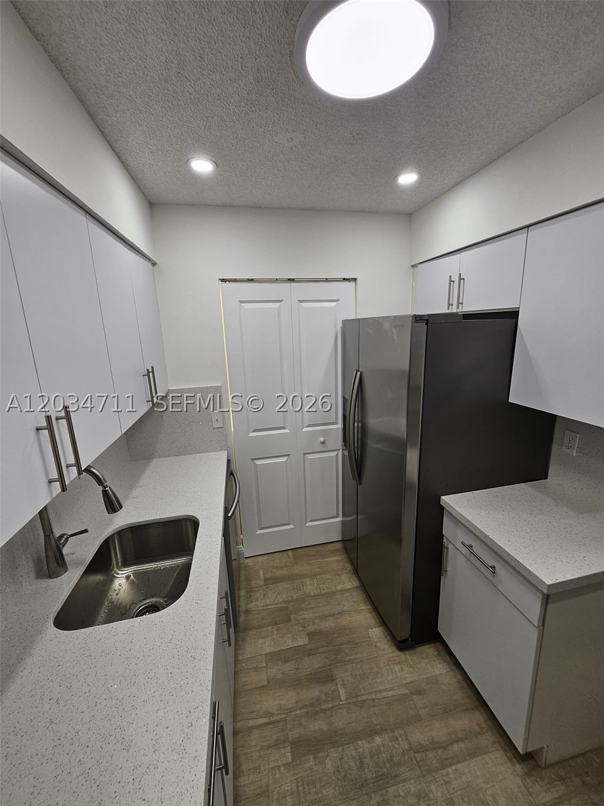 RIDGEVIEW GARDENS CONDO # - Residential Lease
