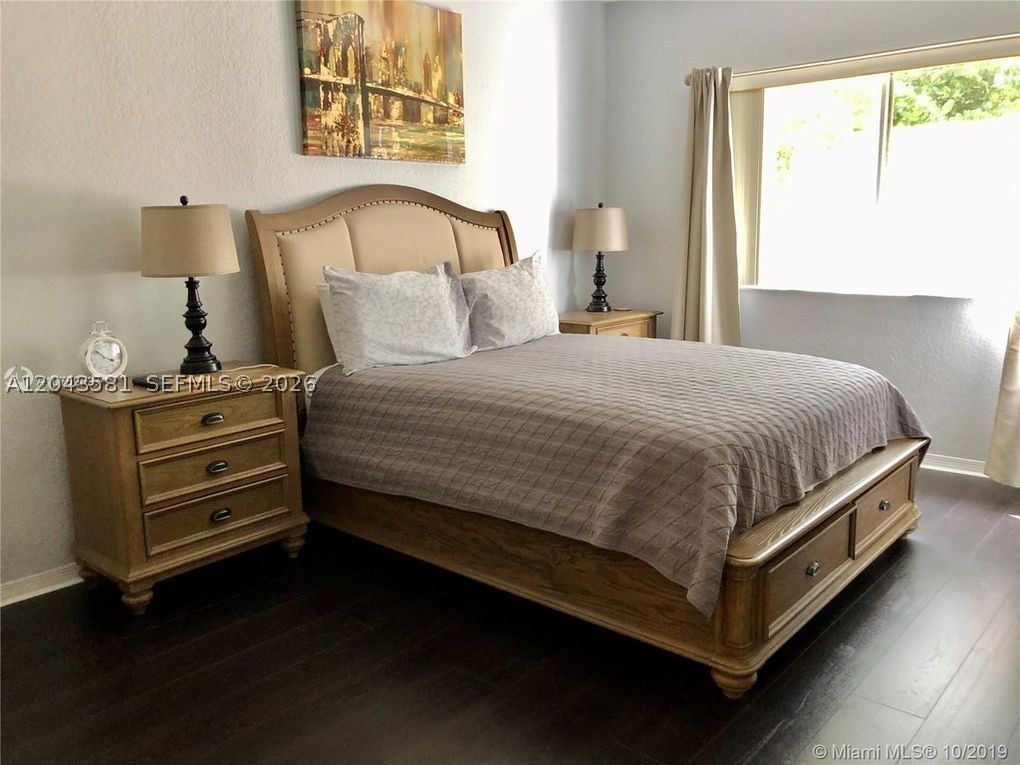 KINGS POINT COMMERCIAL PA - Residential
