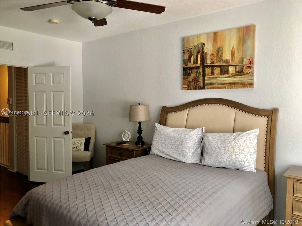KINGS POINT COMMERCIAL PA - Residential