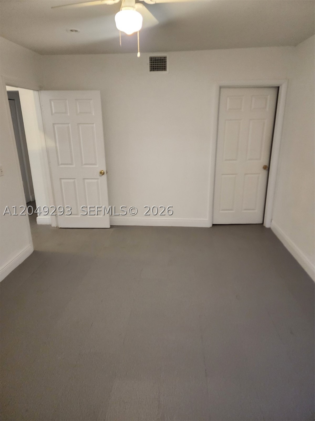 THE ARABIAN ARMS CONDO - Residential Lease