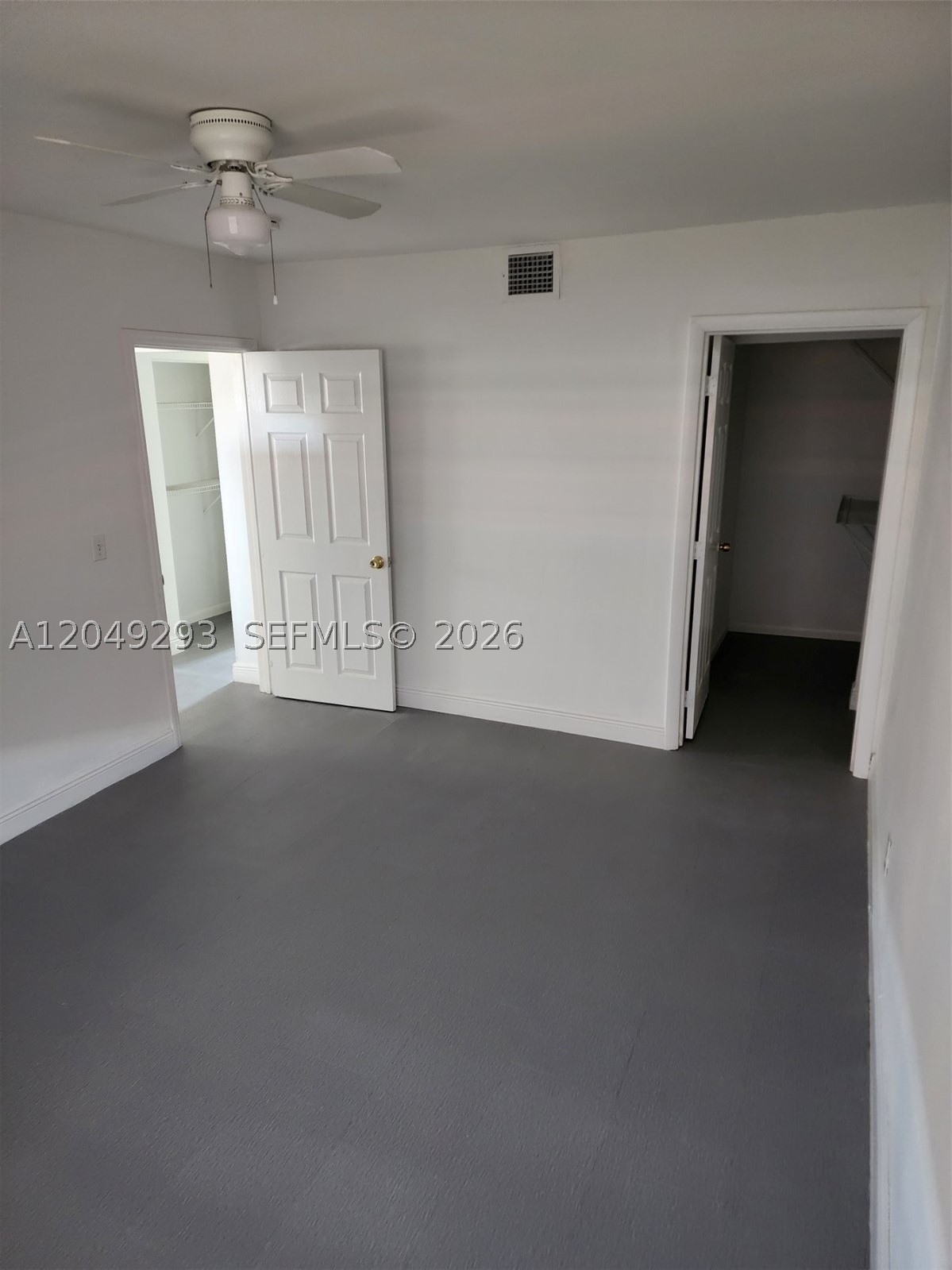 THE ARABIAN ARMS CONDO - Residential Lease