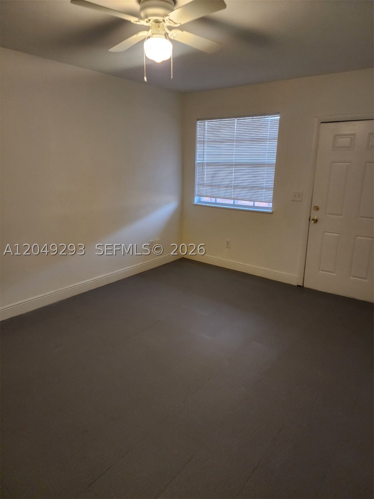 THE ARABIAN ARMS CONDO - Residential Lease