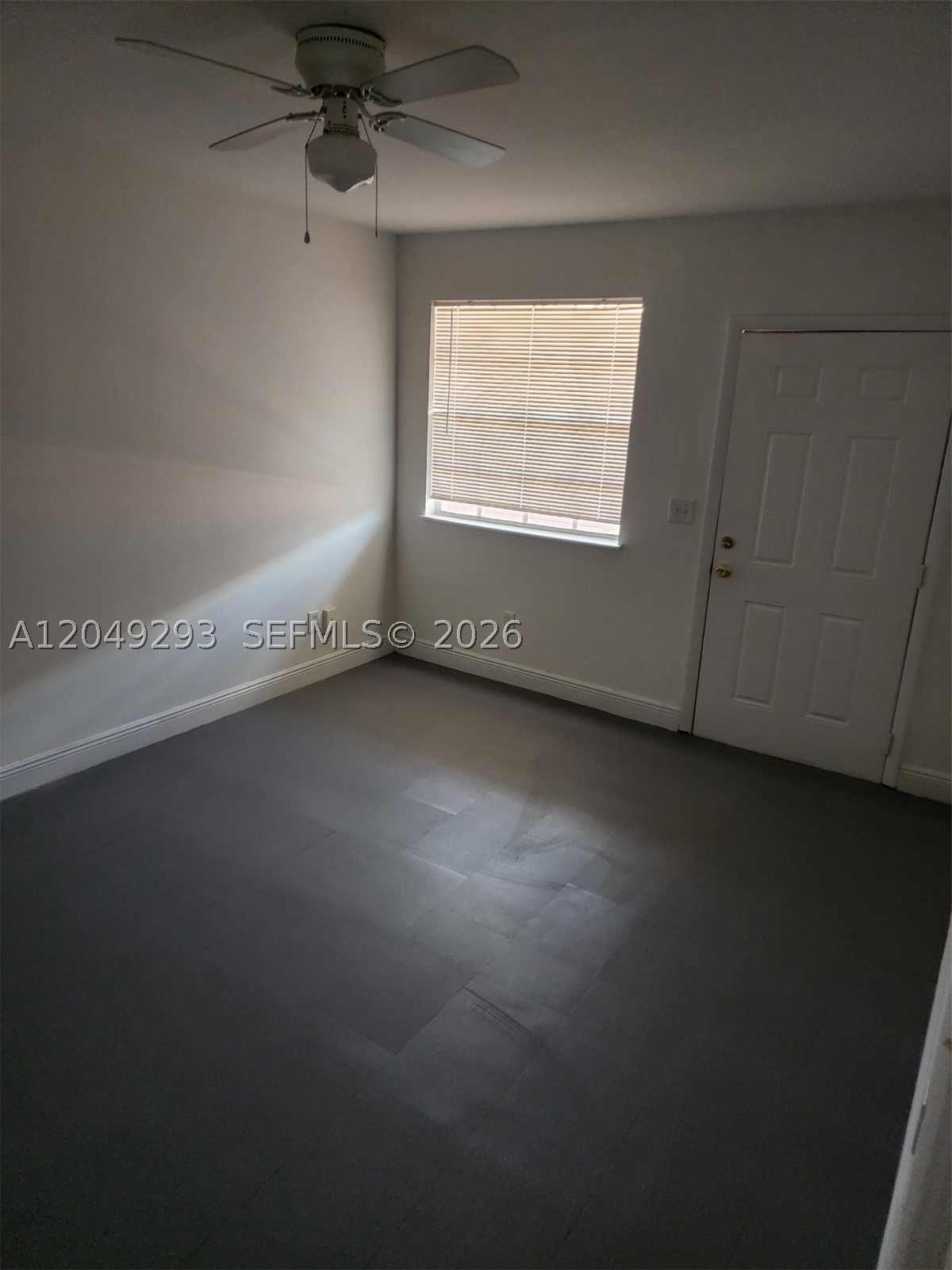 THE ARABIAN ARMS CONDO - Residential Lease