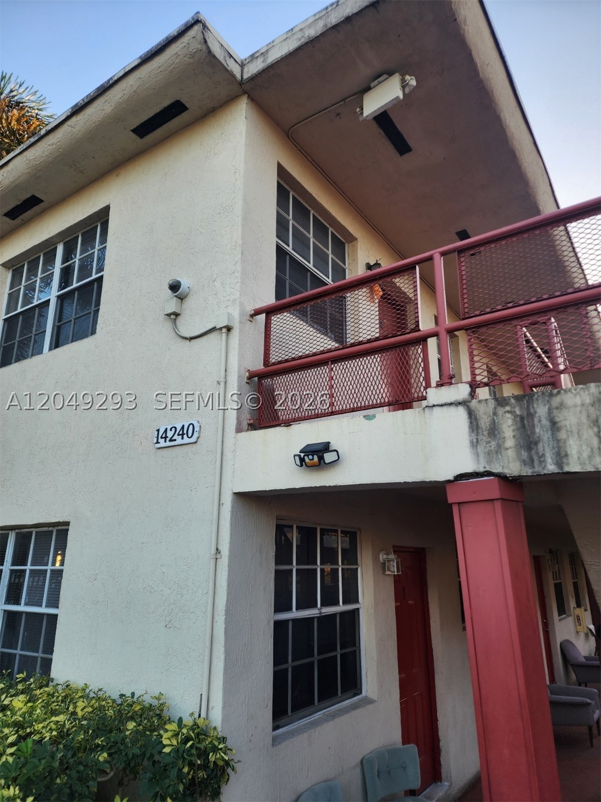 THE ARABIAN ARMS CONDO - Residential Lease