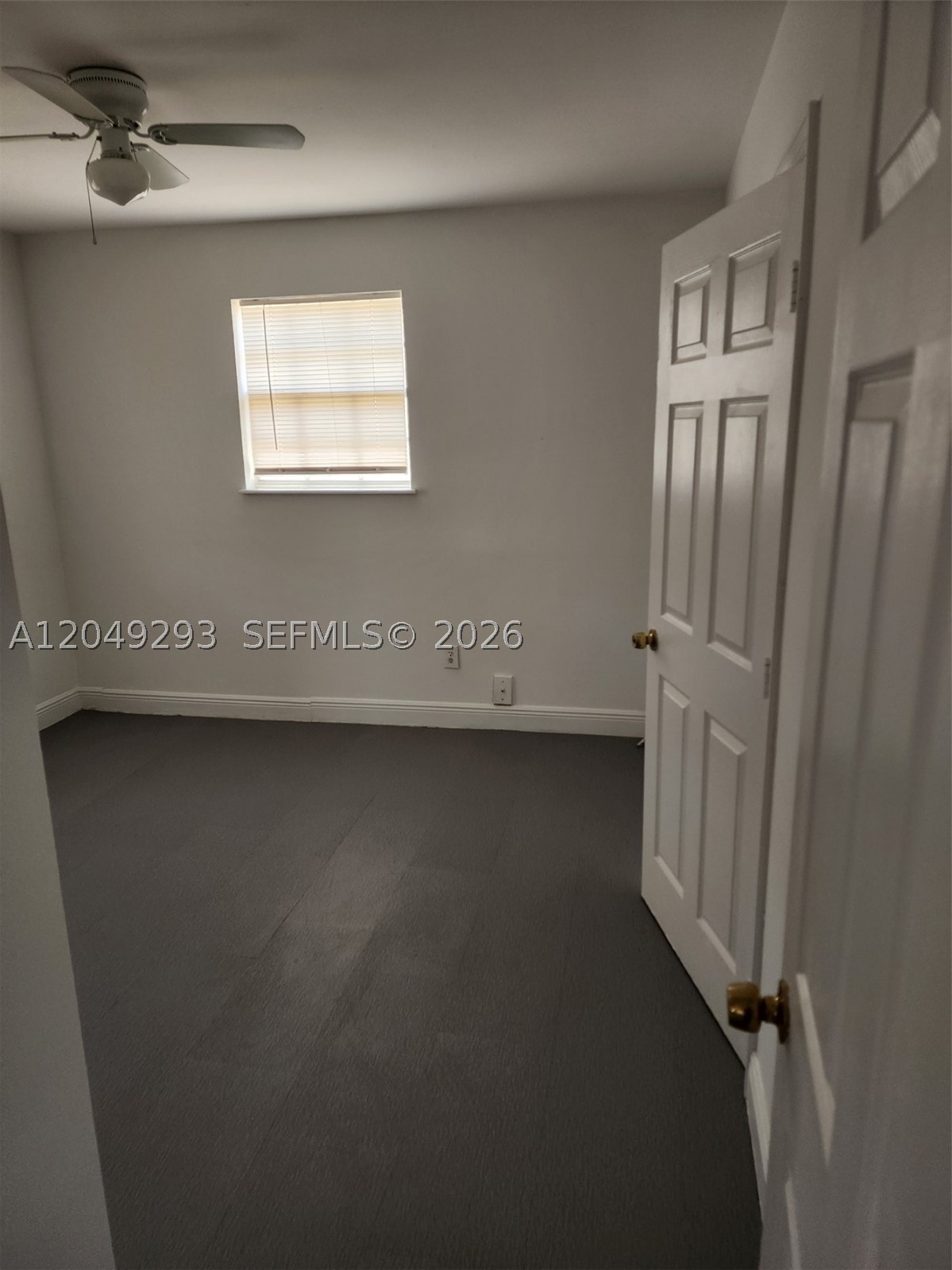 THE ARABIAN ARMS CONDO - Residential Lease