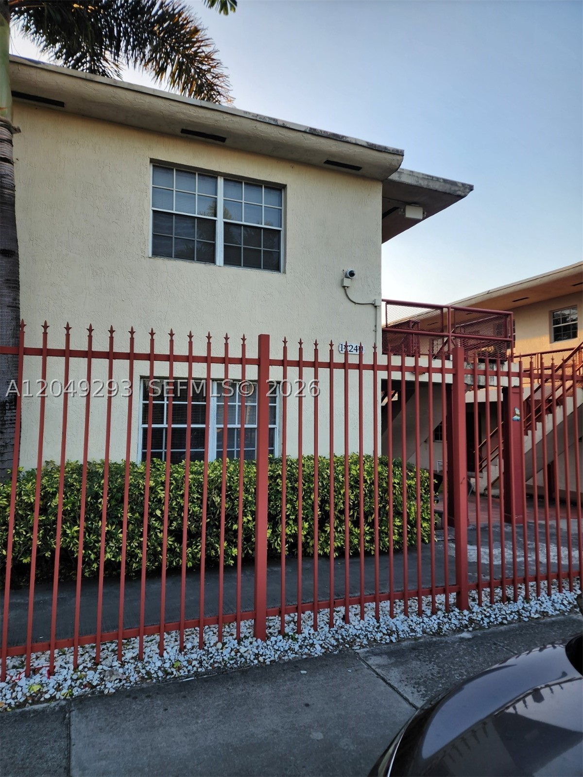THE ARABIAN ARMS CONDO - Residential Lease