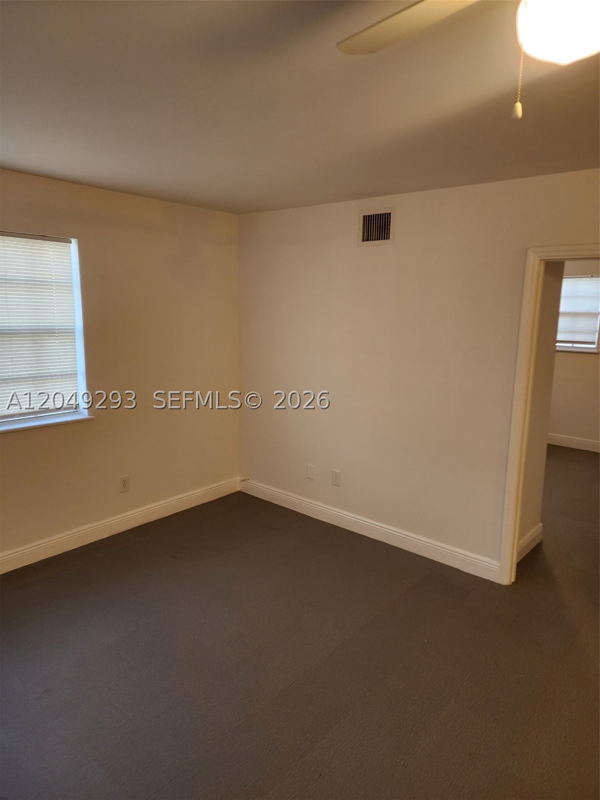 THE ARABIAN ARMS CONDO - Residential Lease